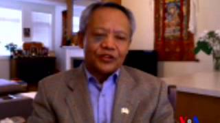 Voa interviews: kunsang tanzin, pioneer entrepreneur tanzin is one of
the first tibetans in exile community to explore business
opportunities bey...