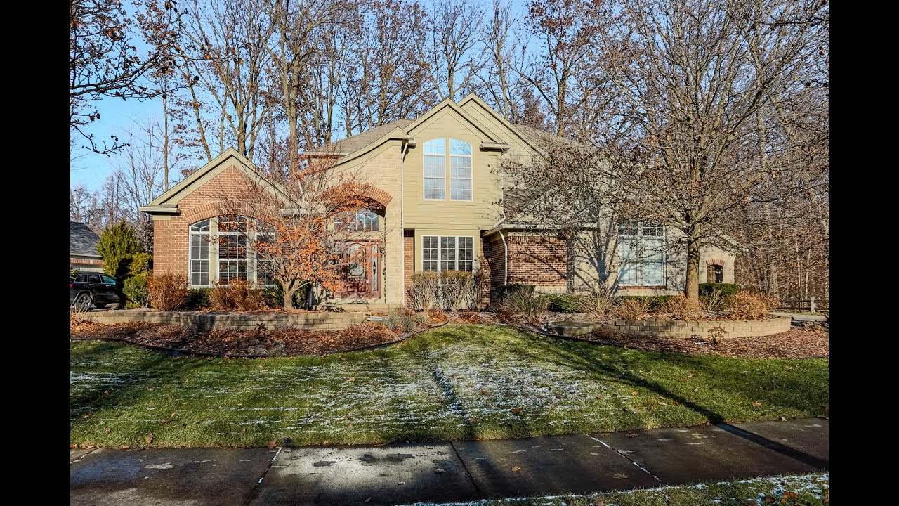 1935 LaSalle Rd Canton MI 48187