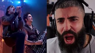 MY HEADPHONES WERE GONNA POP! | Avenged Sevenfold - Critical Acclaim (Live In The LBC) | REACTION