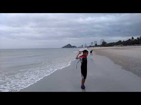 Hua Hin beach near Ibis Hotel
