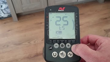 Minelab Equinox 800 in my opinion the Best UK Field 1 settings! Try It