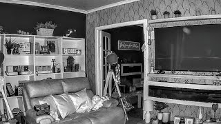 #hauntedlivingroomcamera @ReallyHaunted @FearsomeTop5  @orbsdaily