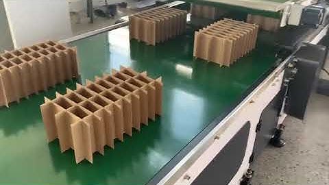 QH-PACK Automatic Partition Assembly Machine/Máquina de montaje de partición/آلة تجميع التقسيم