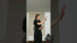 32 Compases- Vale Castañeda