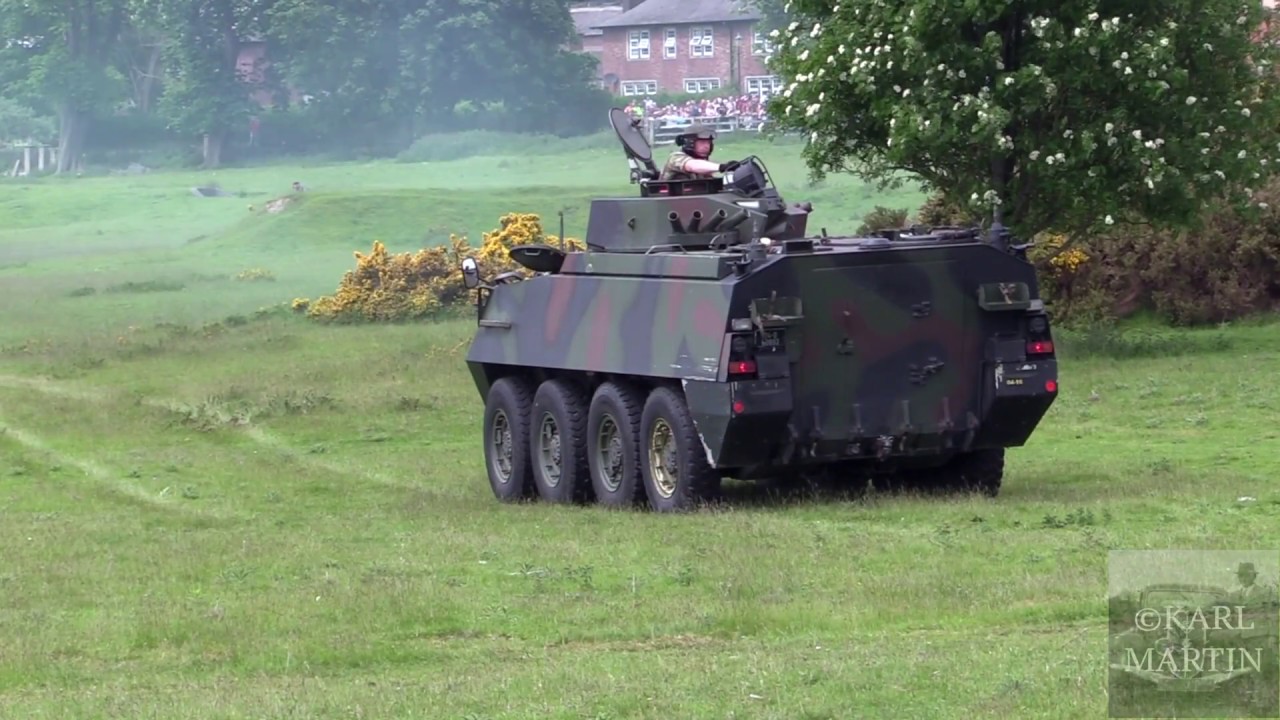 Mechanised infantry section in attack display - YouTube