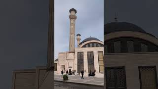 Kars Merkezde Yapılı şirin bir camii