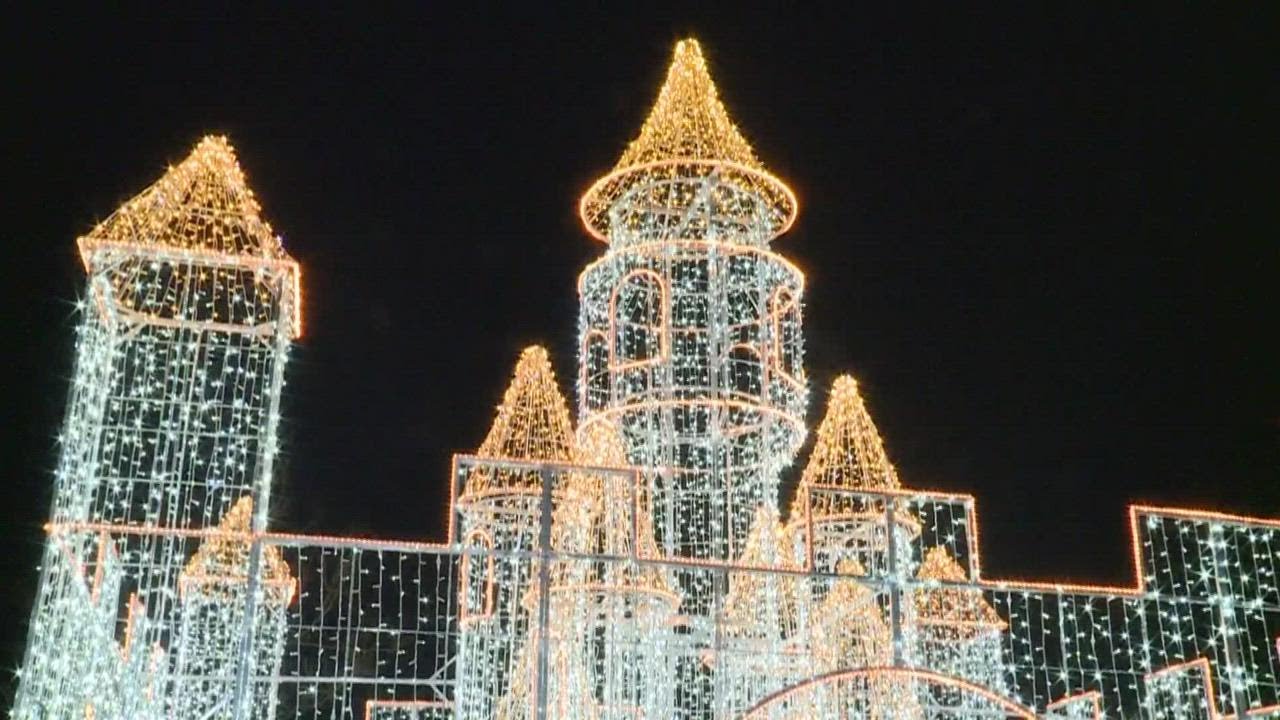 Wild Winter Lights Returns To Cleveland Metroparks Zoo YouTube wild-winter-lights-returns-to-cleveland-metroparks-zoo-youtube