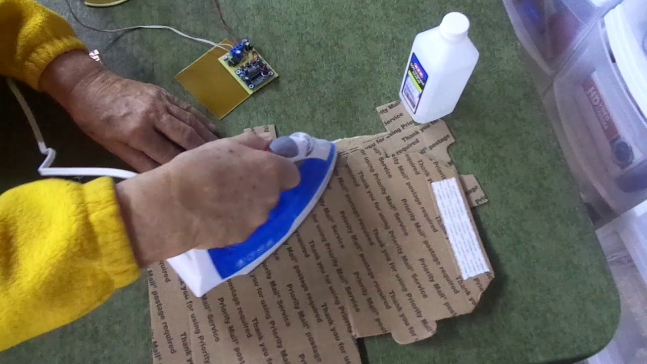 Ron in the shop - DIY laser toner PCB voice siren