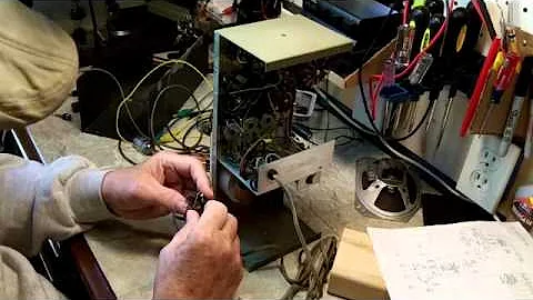 Heathkit IM-13 - Take apart the tube socket