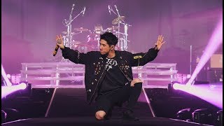 ONE OK ROCK / Bon Voyage (LIVE MUSIC VIDEO) || KOO EDIT Resimi