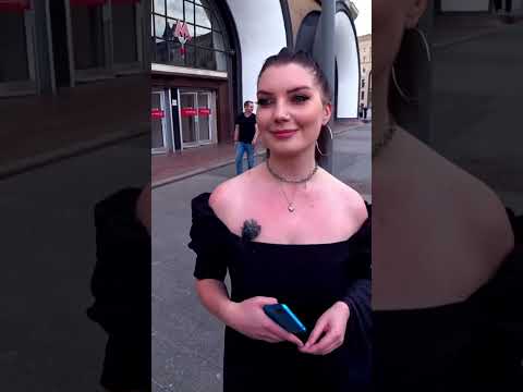 Девушки Говорят ПРАВДУ (ПОДПИШИСЬ) Интервью с КРАСИВЫМИ девушками на канале #shorts #юмор #интервью