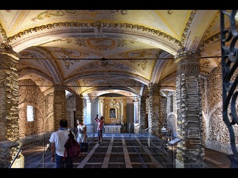 Evora - L'église Saint François et la chapelle des ossements - Alentejo - Portugal