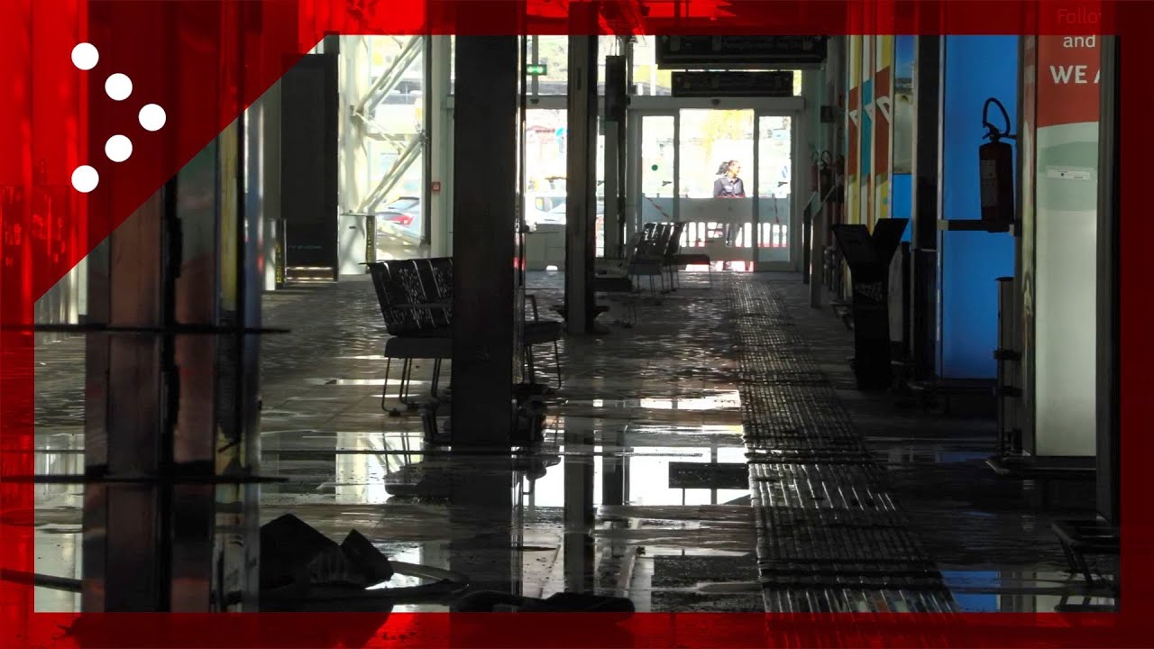 Catania, i danni all'interno dell'aeroporto dopo l'incendio