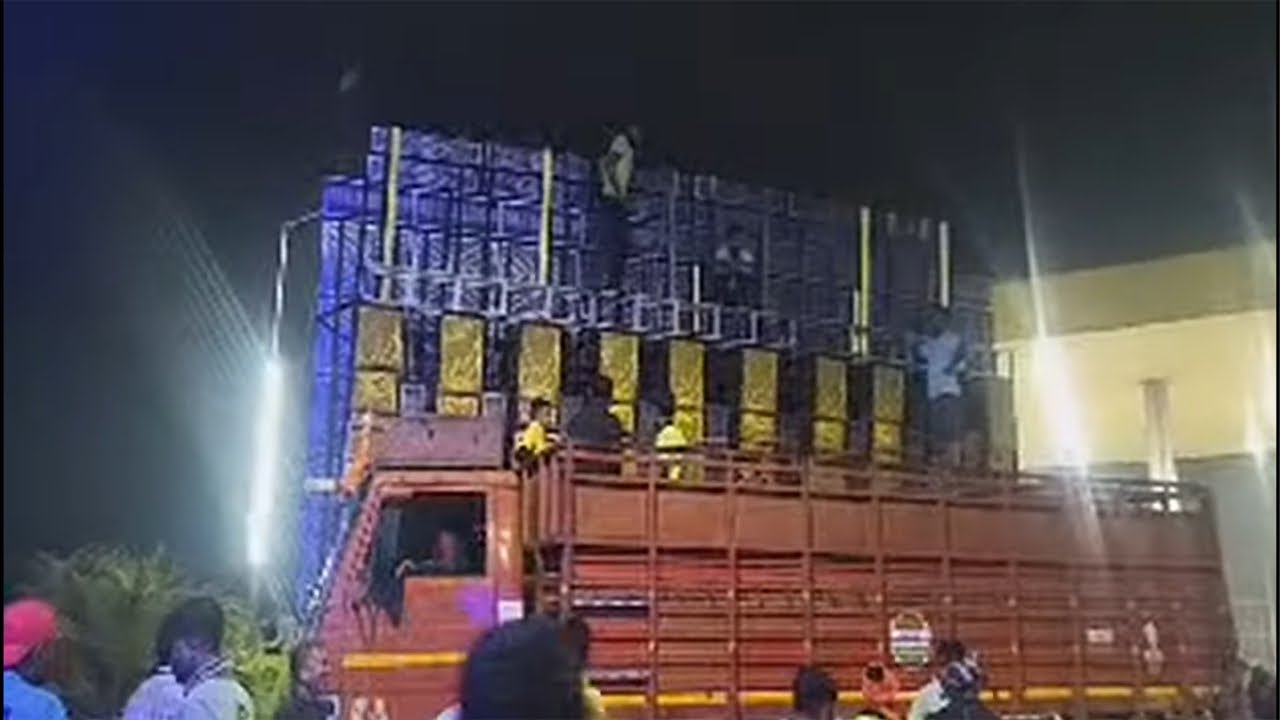 Dj kaal Official is live dj Sarzen 63 bass omg 😦