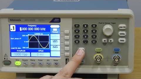 Tektronix - Function Generator 1