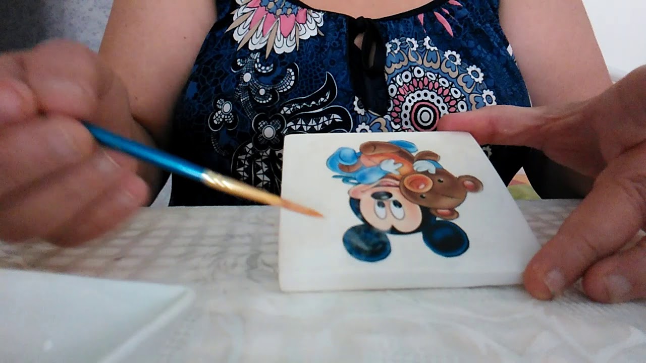 Come fare decoupag su ceramica