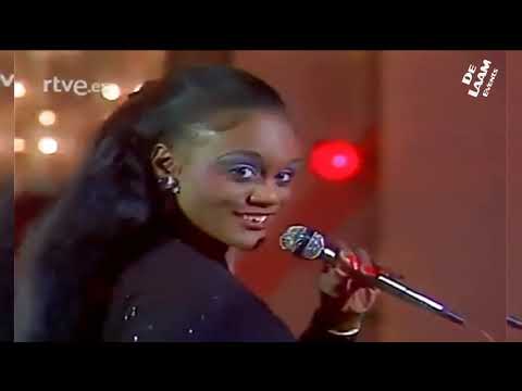 Evelyn Thomas -