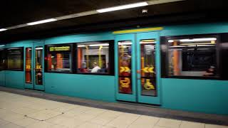 (DE) Frankfurt am Main - U-Bahn 7 - Hauptwache (VGF)