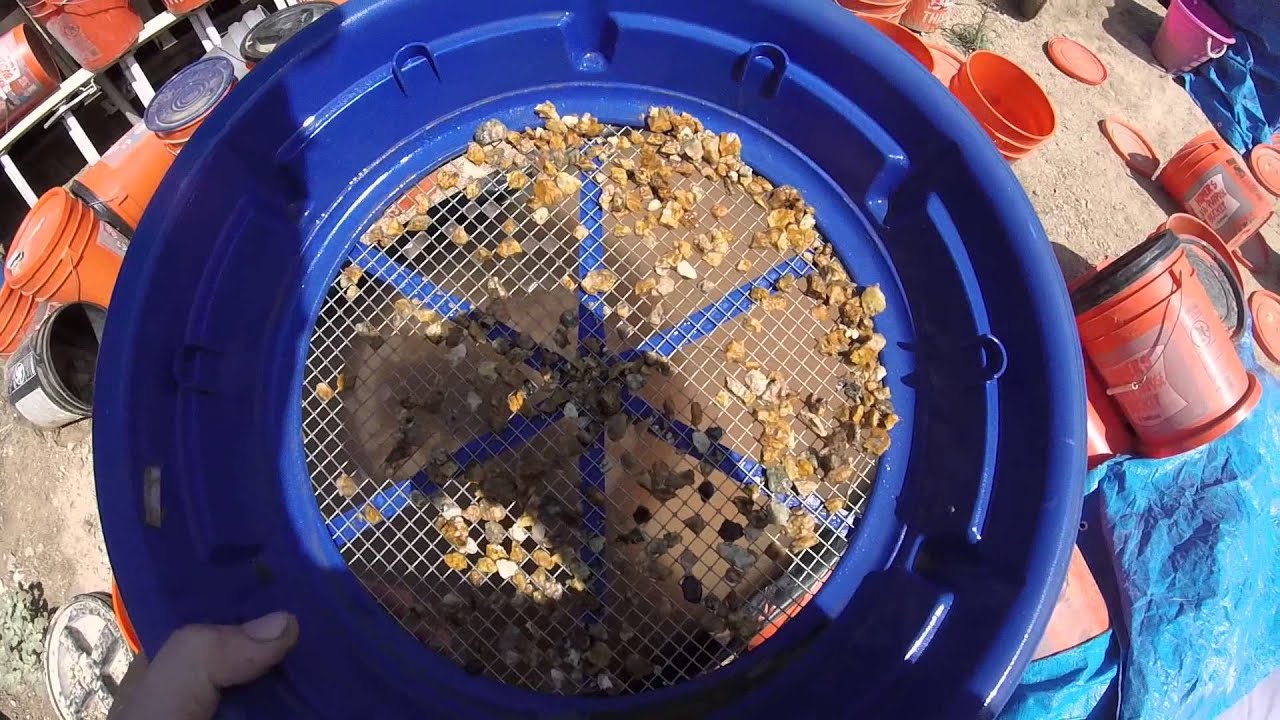 Barstow Coolgardie Area Gold Prospecting 692015 Larry YouTube