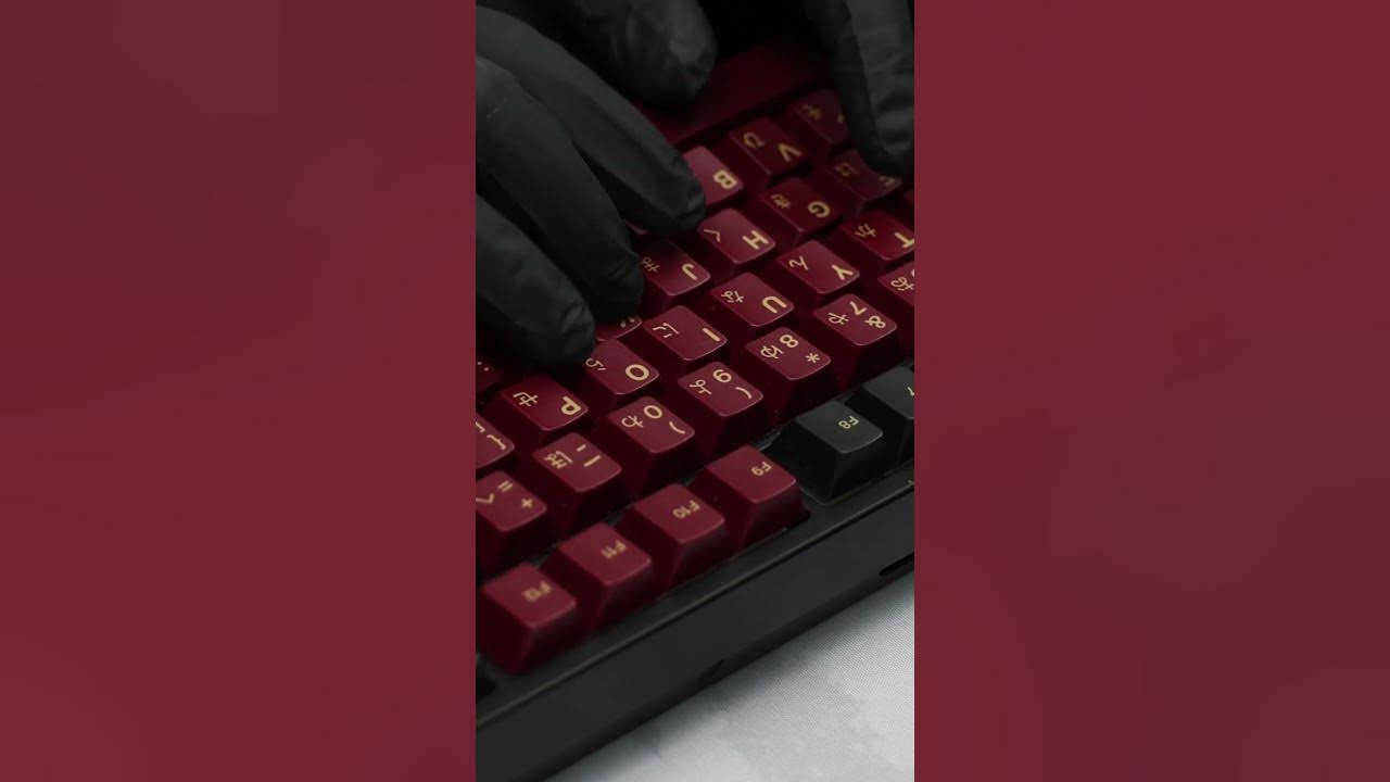 Glorious GMMK Pro ASMR Mechanical Keyboard Typing Thocky, Clicky