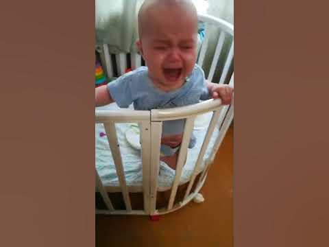 Почему плачут дети 😅 - YouTube