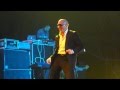 Pitbull shakes his bon bon in Araneta!