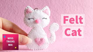 DIY: Cute Cat Felt Keychain | Kawaii Crafts | Keychain DIY.