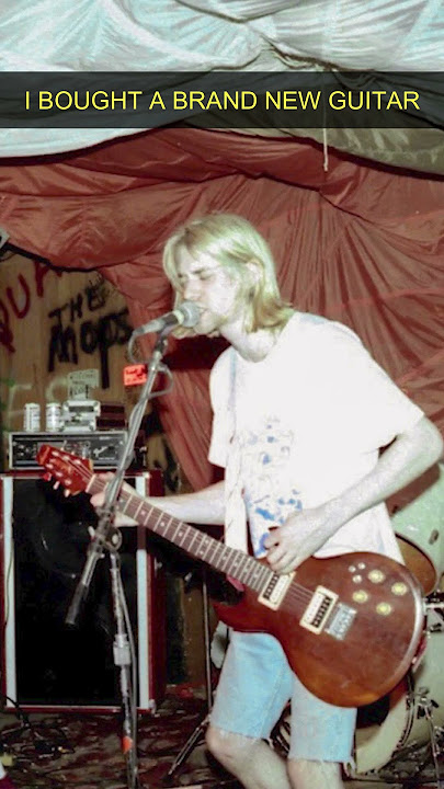 Kurt Cobain CHANGES the lyrics of 'LOVE BUZZ' about HIS 'Shitty' GUITAR 💩