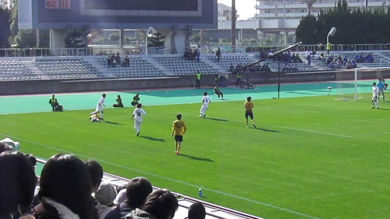 履正社vs東海大仰星 キンスタ 小村和丸ゴール アシスト 安井修平 31 1 0 92nd高校サッカー選手権大阪大会決勝 13 11 16 Youtube