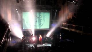 Jackie Cane (live @ paradiso 21 - 4 - 06) - Hooverphonic