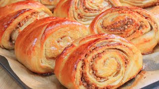 You will be making this all the time! Soft pastry - rolls with cinnamon, walnuts and marmalade.