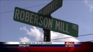 Two teens killed in Milledgeville car crash