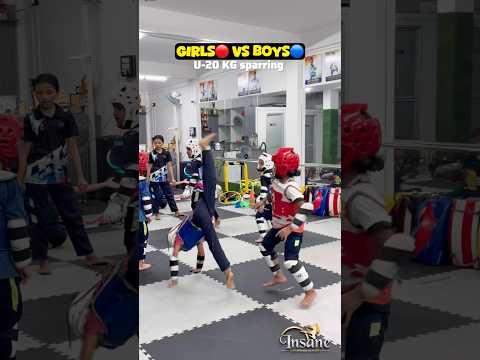 Taekwondo 8 years old girl🔴vs Boy🔵 Sparring 🔥🔥