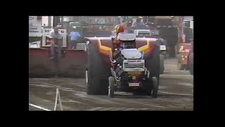 1991 USHRA Heavy Modified Tractor Pulling Bowling Green
