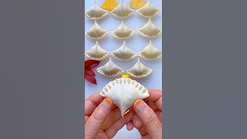 Folding dumplings #dumplingrecipe #dumplings #chinesefood