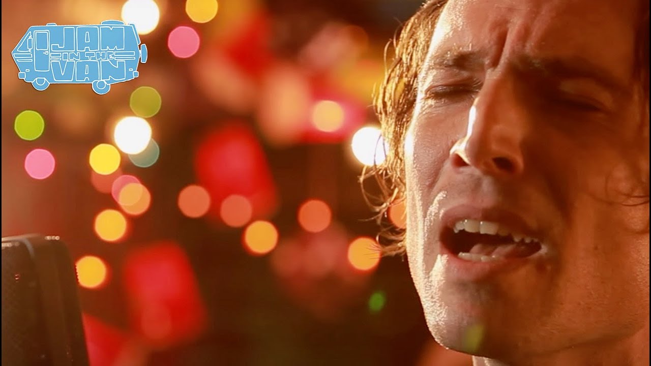 Tonton DAN LAYUS - "Only Gets Darker" (Live from JITV HQ in Los Angeles, CA 2017) #JAMINTHEVAN di YouTube Tonton DAN LAYUS - "Only Gets Darker" (Live from JITV HQ in Los Angeles, CA 2017) #JAMINTHEVAN di YouTube