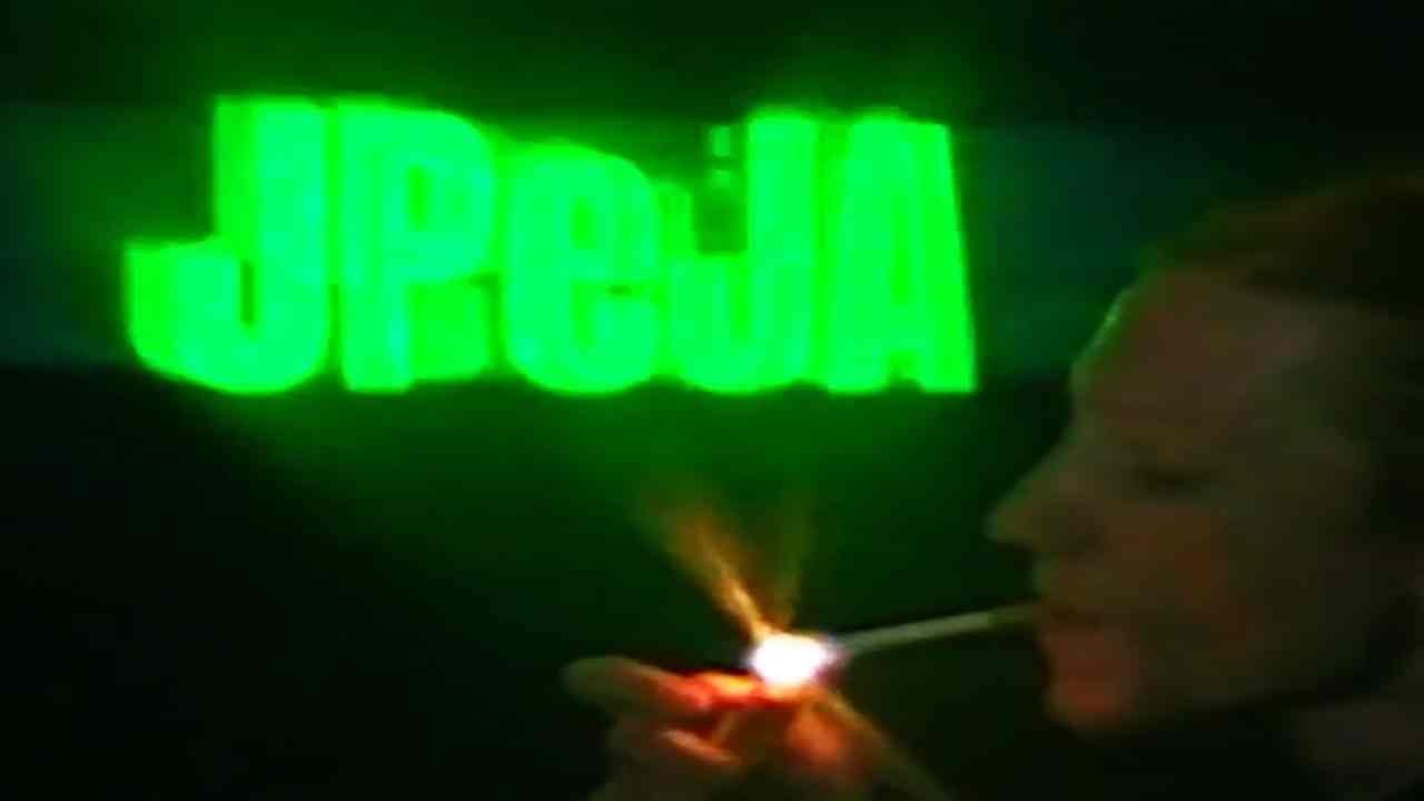 在 YouTube 上观看 wasting shit - JPeJA 在 YouTube 上观看 wasting shit - JPeJA