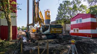 BodemBouw producing Cutter #Soilmix panels to create a #CSM-wall for a closed cofferdam #BunkerToren