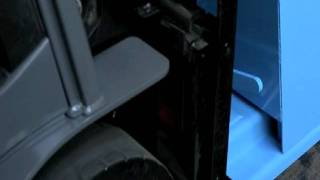 Hercules Self Dumping Hopper by Avenue