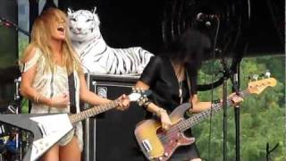 Grace Potter & the Nocturnals, Stop the Bus- Lollapalooza 2011