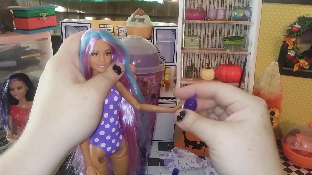 🍇Barbie Pop Reveal Grape Fizz Scent Doll🍇. #barbiedolls #barbiepopreveal # barbie #grape #asmr #dolls