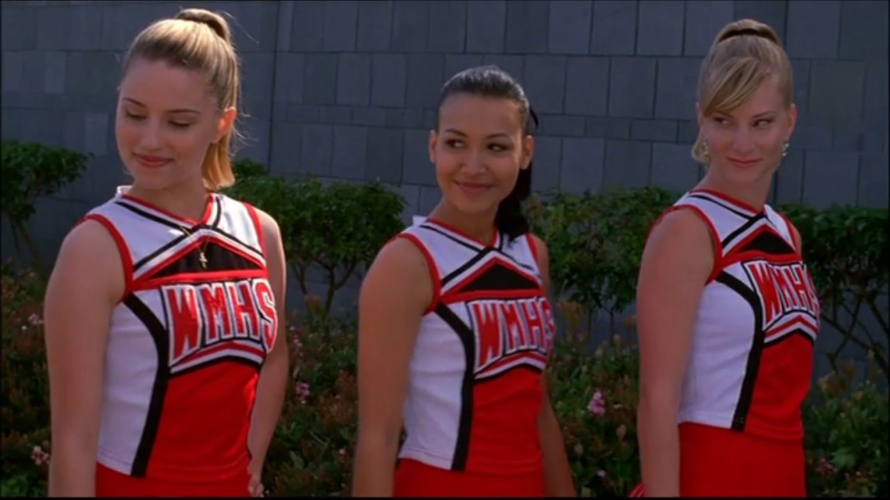 Glee New directions visit Carmel to try and get Dakota to choreograph