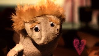 Radiohead - Creep (Sock Puppet Parody) Valentine's Special