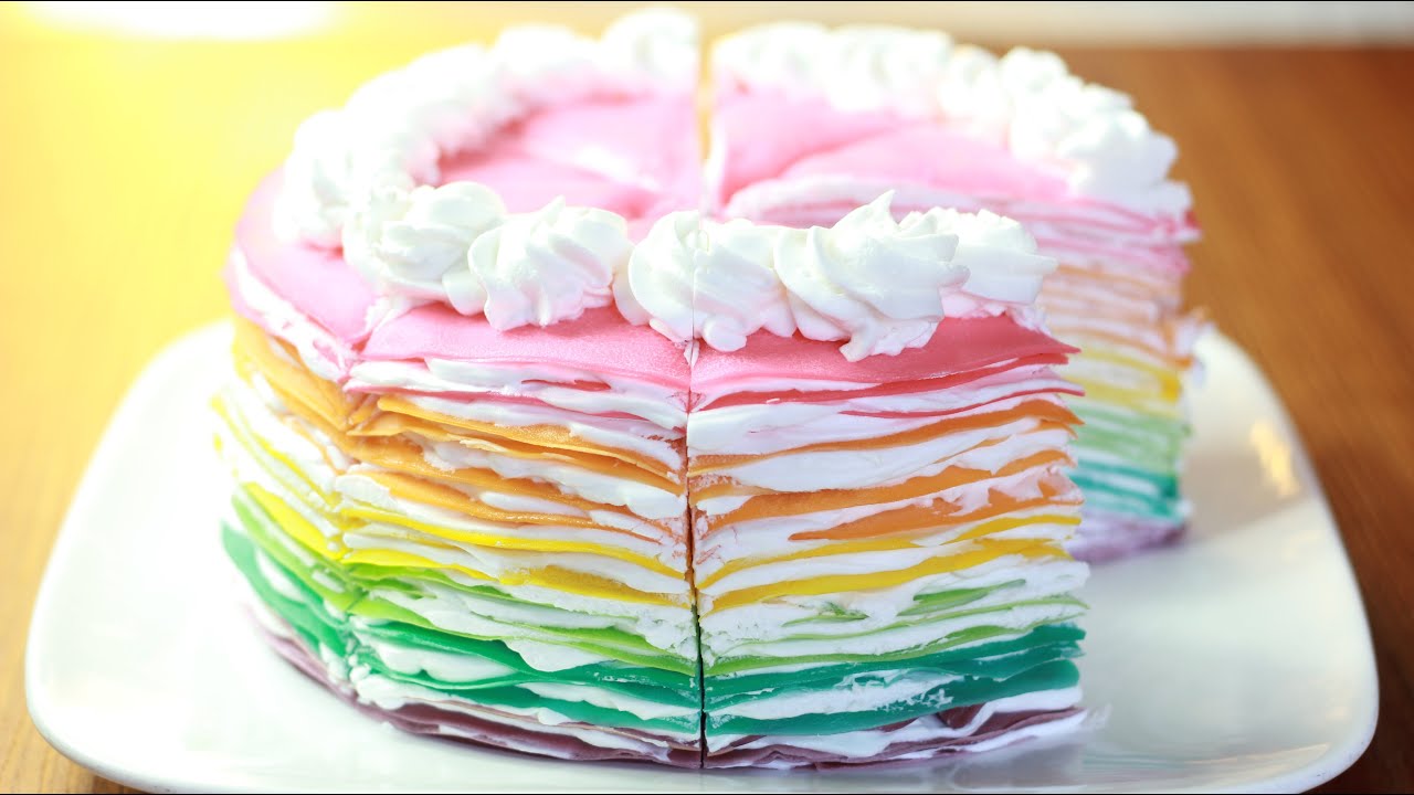 วิธีทํา เครปเค้กสายรุ้ง  2022  เครปเค้กสายรุ้ง Rainbow Crepe Cake เครปเค้กน่ารัก สีสันสดใส ไม่มีเตาอบก็ทำเค้กได้