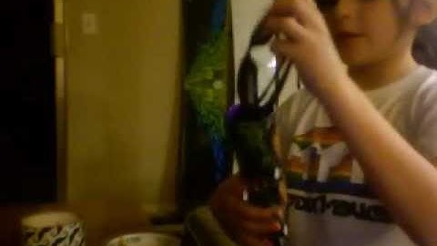 How to make a sunglasses/glasses case out of duct tape