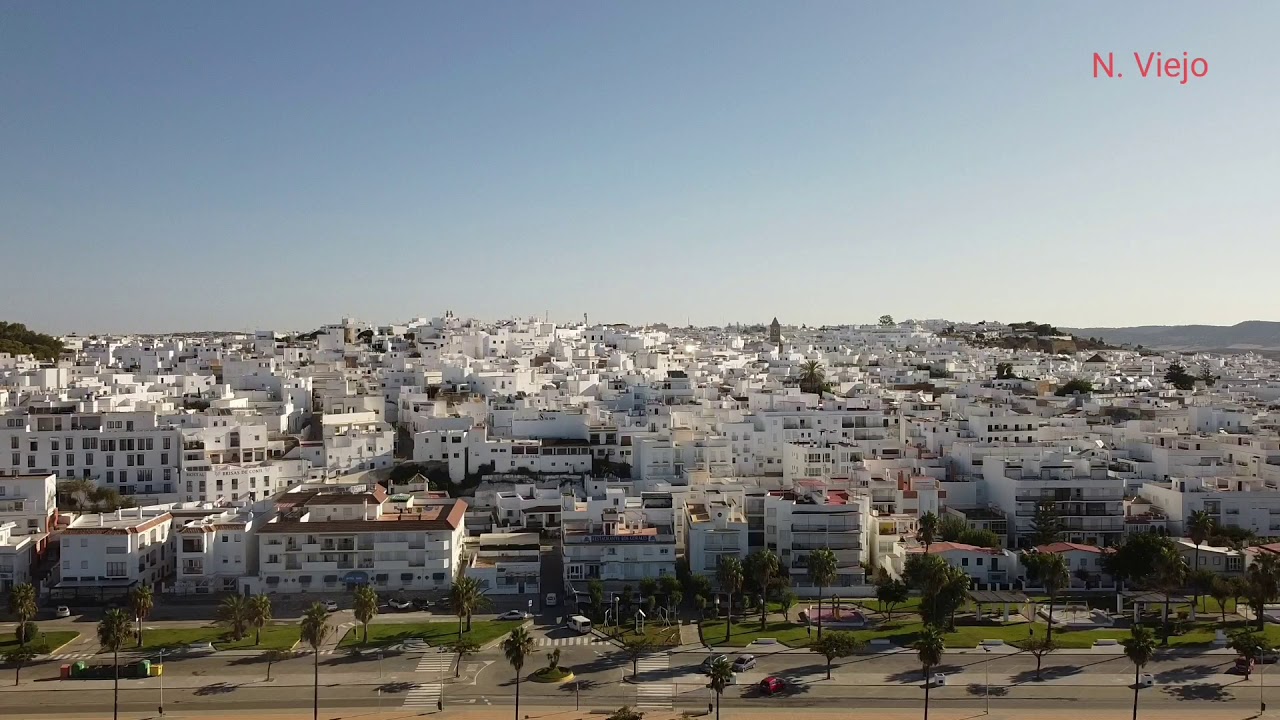 Conil de la Frontera desde el aire, La Janda,  Cadiz, Andalucía.