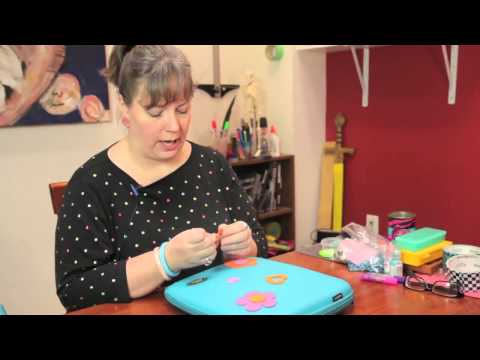 How to Decorate Zip-Up Binders : Cute Crafts