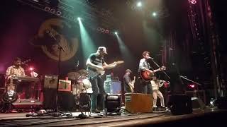 Turnpike Troubadours - Before the Devil Knows We're Dead (Houston 12.15.17) HD chords