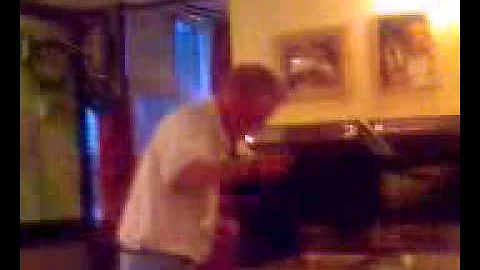 Ginger Morris robs curry
