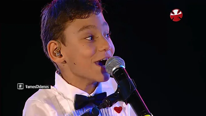 Adrin Martn Vega Cantando en el Estadio Nacional T...
